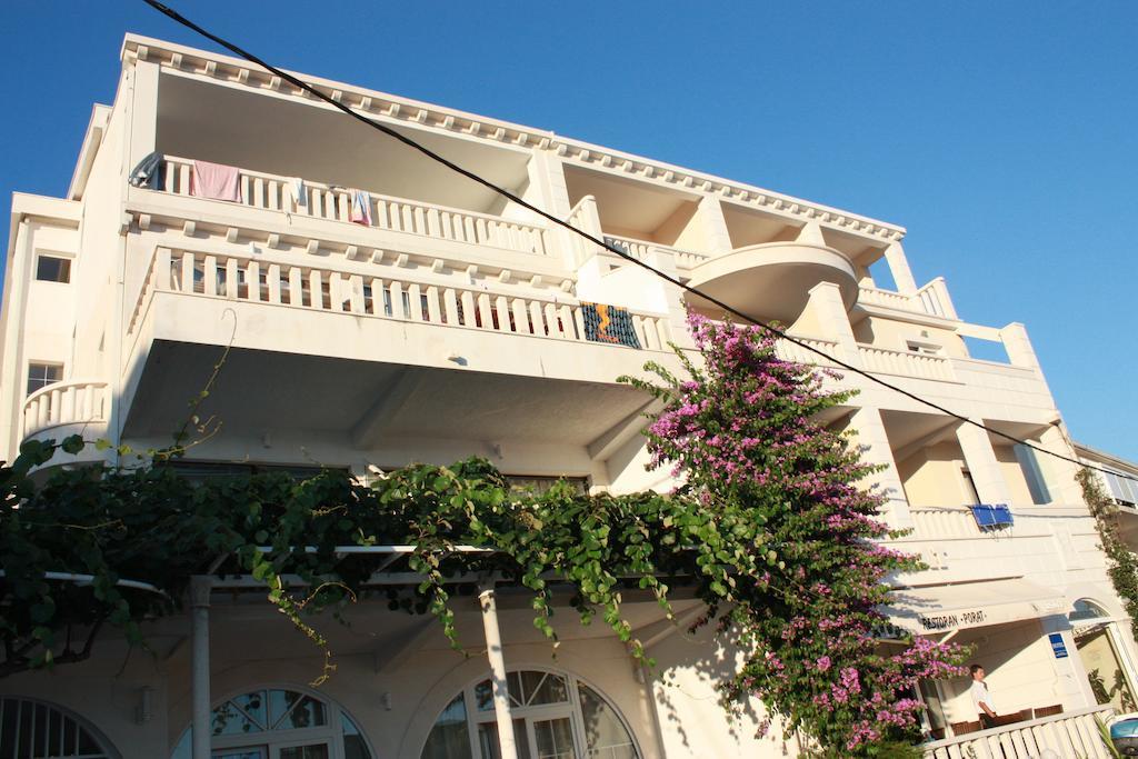 Villa Slavka ネウム エクステリア 写真